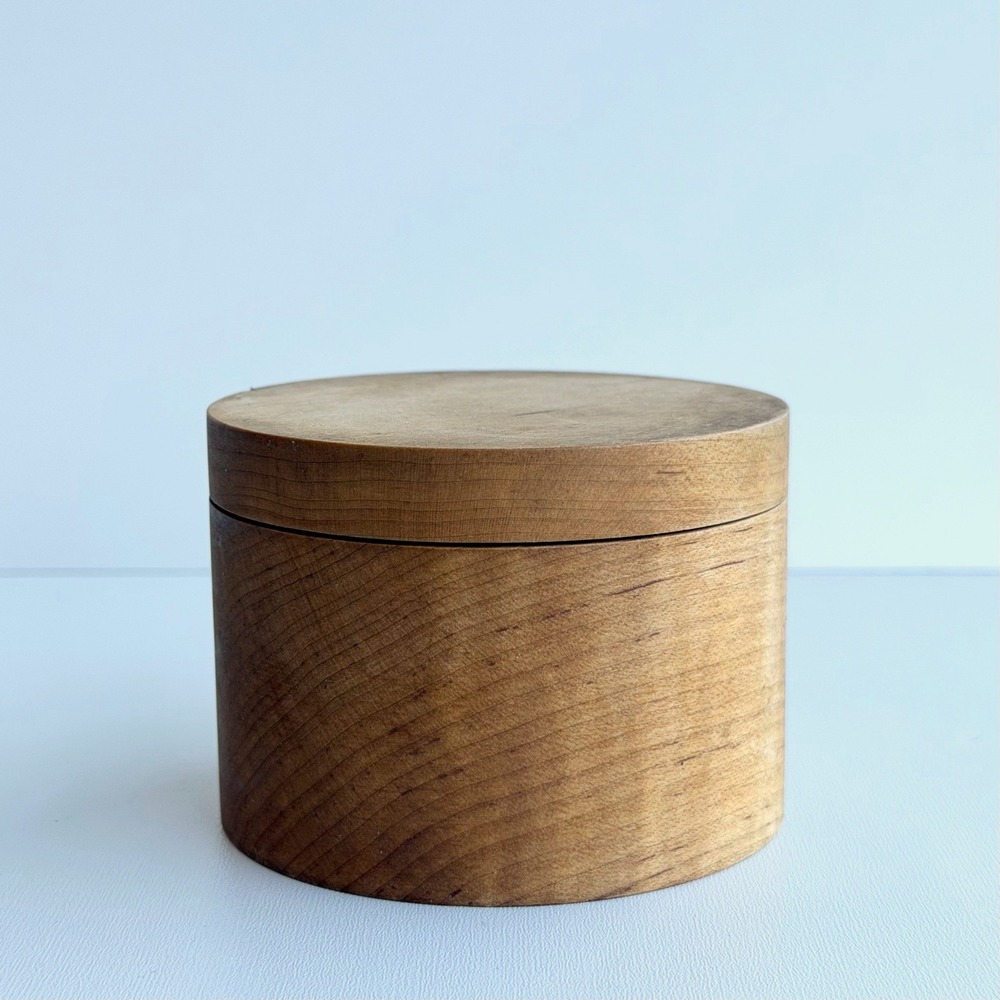 Vintage Handmade Wooden Box Brown Swivel Lid Primitive‎ Scandinavian